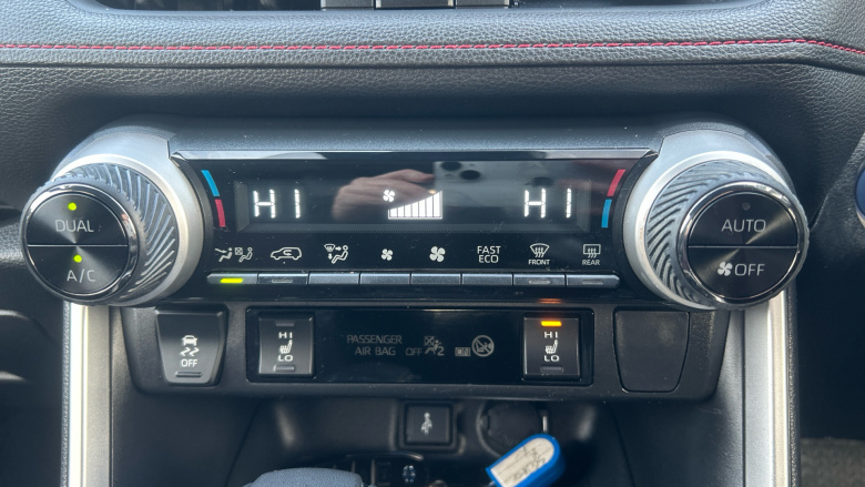 Toyota RAV4 2.5 PHEV Design 5dr CVT Estate